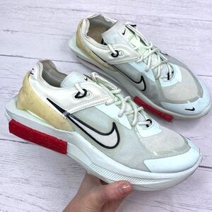 Nike Fontanka Edge Barely Green Shoes Sneakers in Womens Size 7